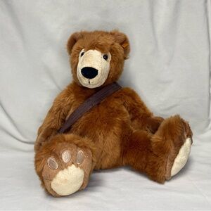 Steiff Father and Son’s Expedition Brown Bear with Messenger Bag (Father Only)